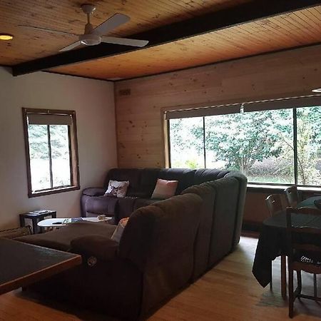 Jindi Hills Retreat Villa Jindivick Bagian luar foto